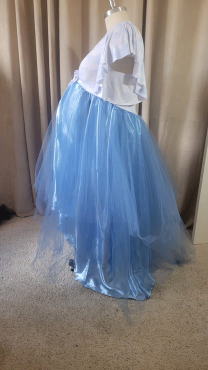 2X Sky Princess Maternity Gown